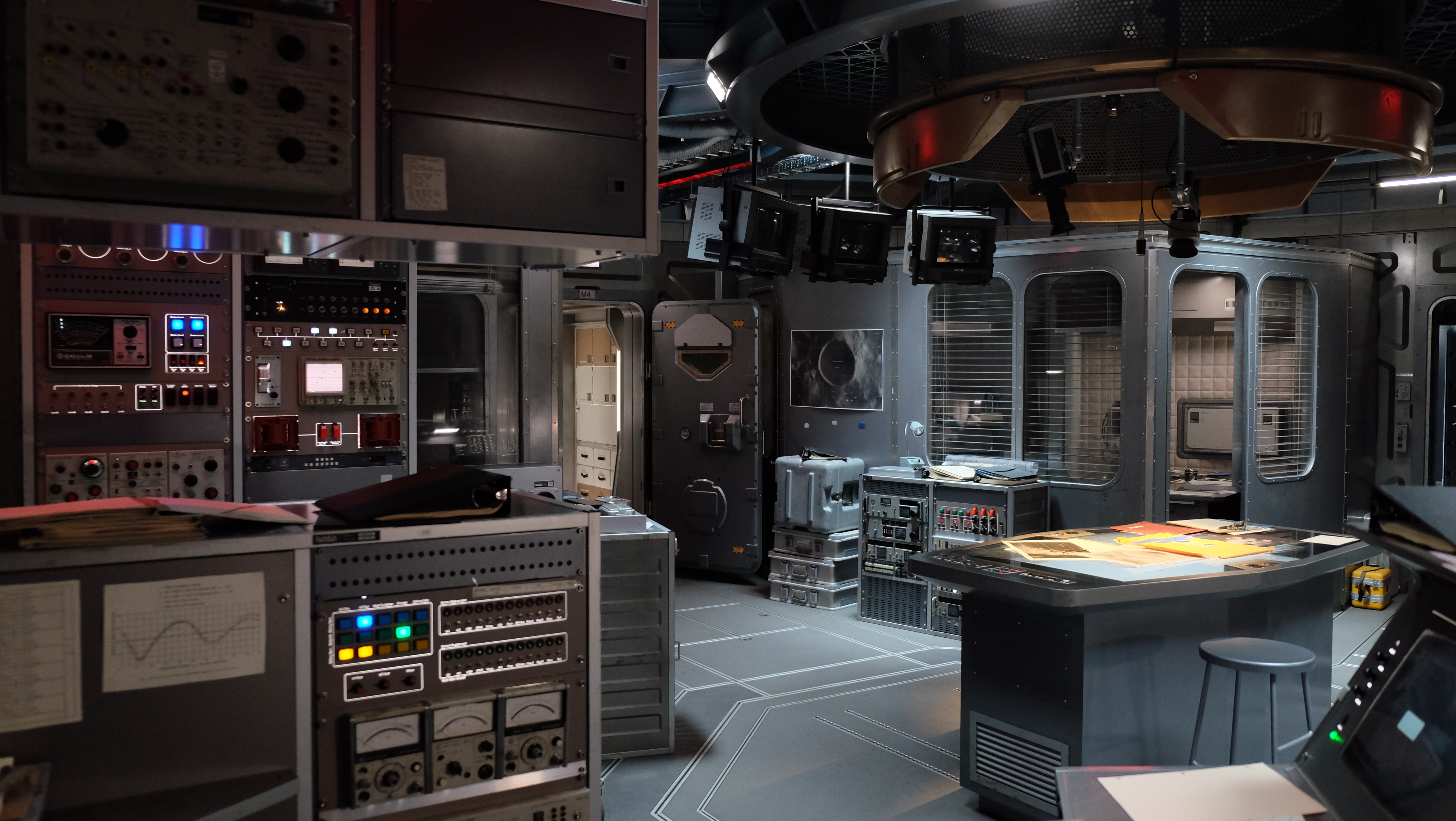 Command station detail